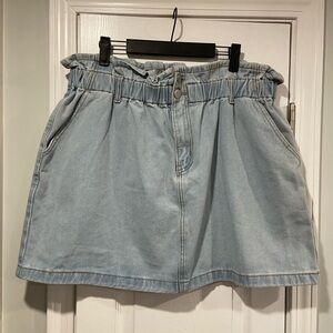 Ms Maggie Size 2X Light Wash Denim Paperbag Elastic Waist  Pull On Mini Skirt